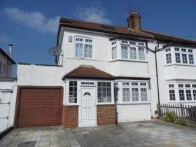4 Bedroom Semi-Detac...